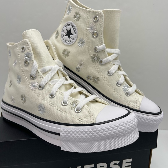 Converse WMNS Cream High-Top
CTAS EVA LIFT HI
EGRET/WHITE/PALE SURPLUS Sneakers - Picture 4 of 16